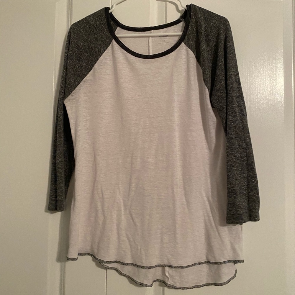Baseball tee